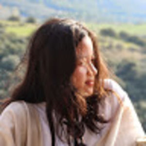 Meet your Posher, Stella